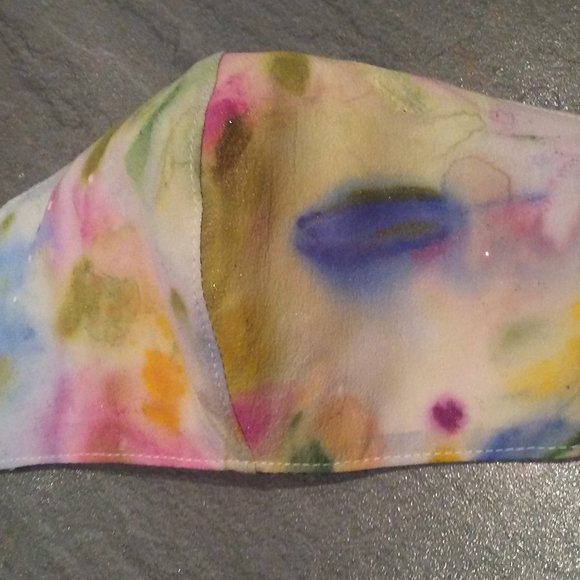 Silk Mask - Picture 1 of 3